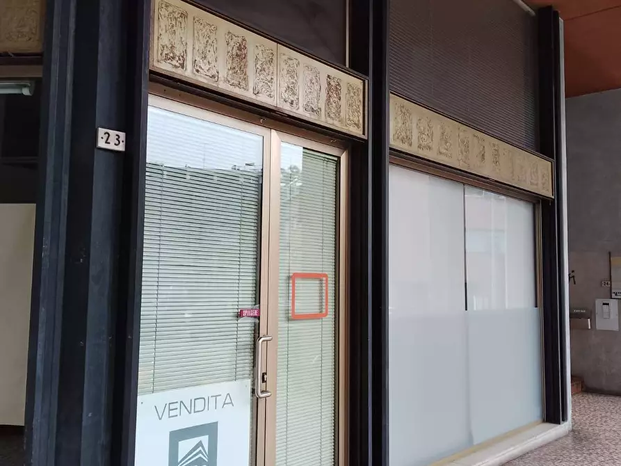 Immagine 1 di Locale commerciale in vendita  in Largo San Giovanni a Pordenone