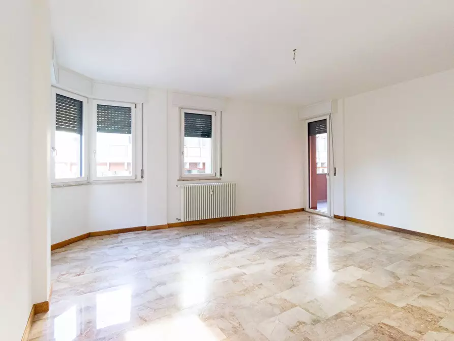 Immagine 7 di Appartamento in vendita  in VIA OBERDAN 3 a Pordenone