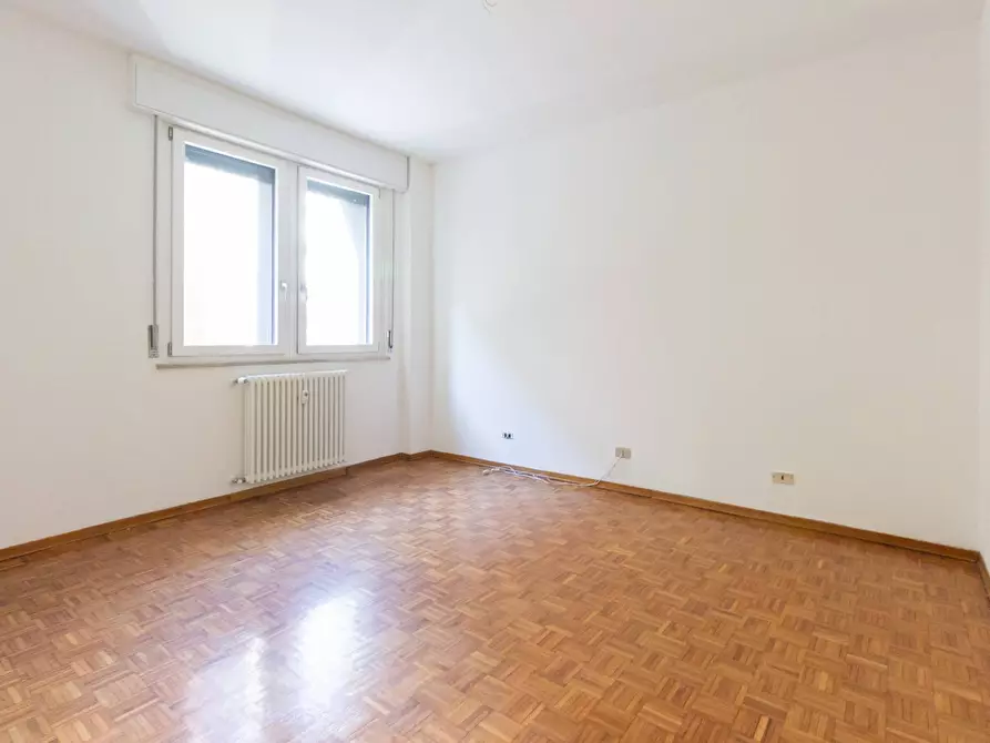 Immagine 21 di Appartamento in vendita  in VIA OBERDAN 3 a Pordenone