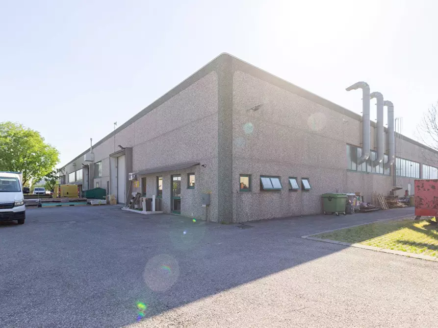 Immagine 1 di Capannone industriale in vendita  a San Quirino