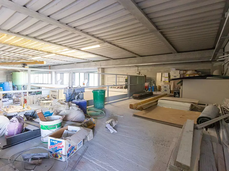 Immagine 5 di Capannone industriale in vendita  a San Quirino