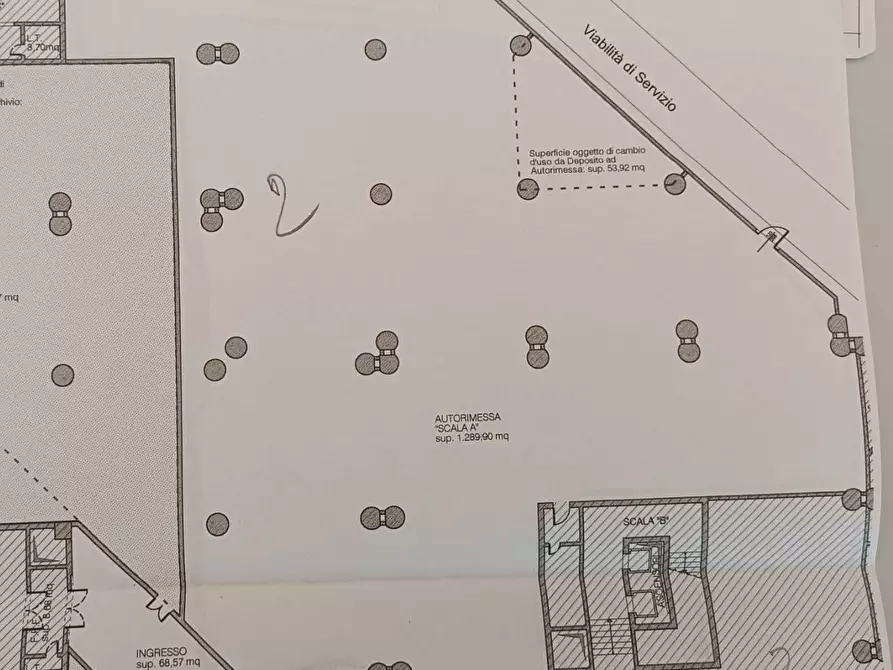 Immagine 1 di Box auto in vendita  in Via dei Giardini Cattaneo a Pordenone