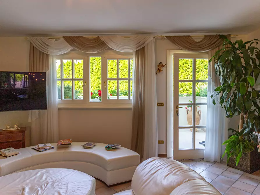 Immagine 54 di Villa in vendita  in VIA BORGO CASONI 31 a Pordenone