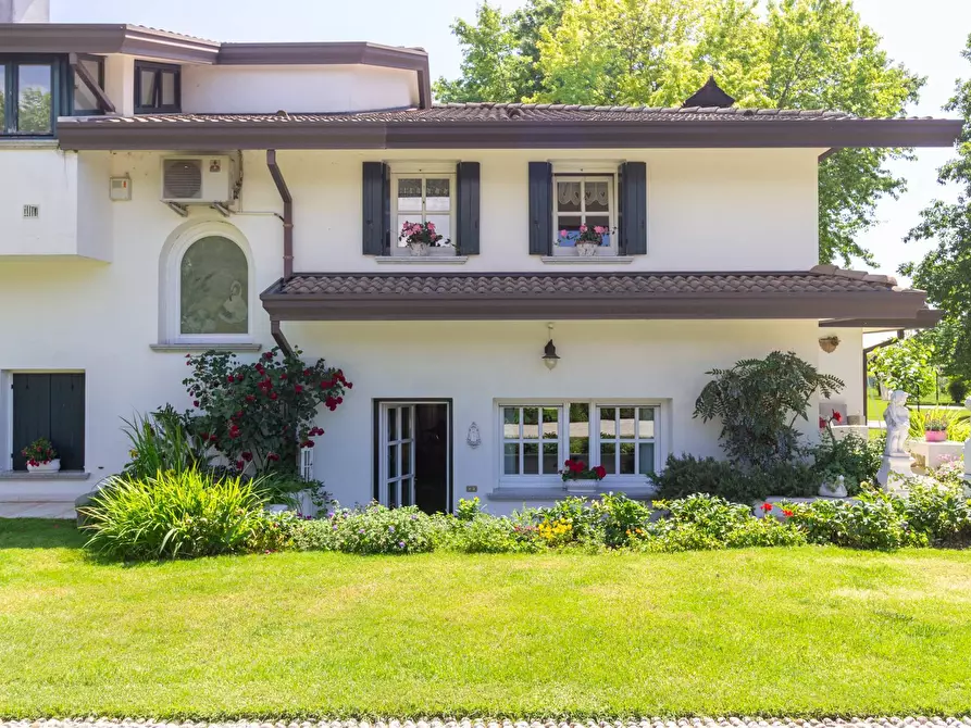 Immagine 56 di Villa in vendita  in VIA BORGO CASONI 31 a Pordenone