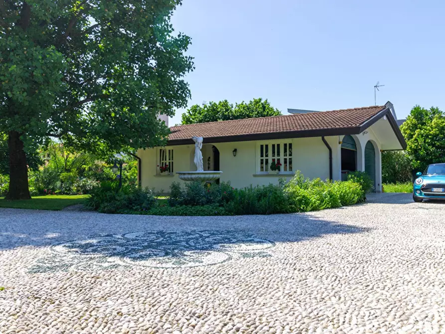 Immagine 60 di Villa in vendita  in VIA BORGO CASONI 31 a Pordenone