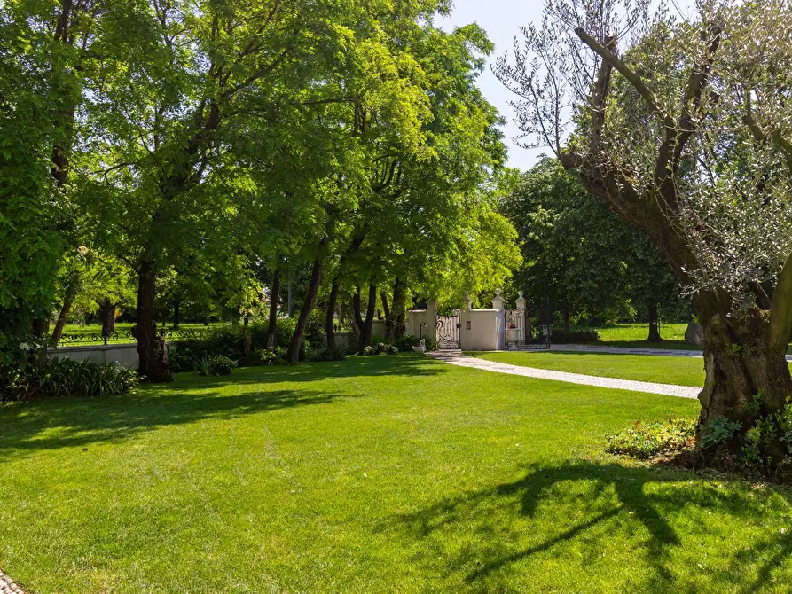 Immagine 68 di Villa in vendita  in VIA BORGO CASONI 31 a Pordenone