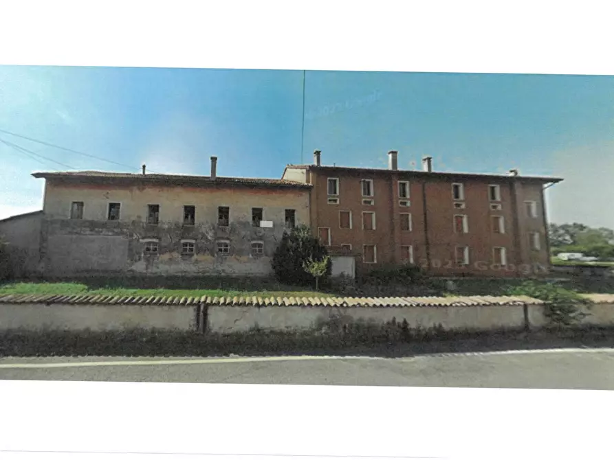 Immagine 2 di Rustico / casale in vendita  in Via Rosa 2 a San Vito Al Tagliamento