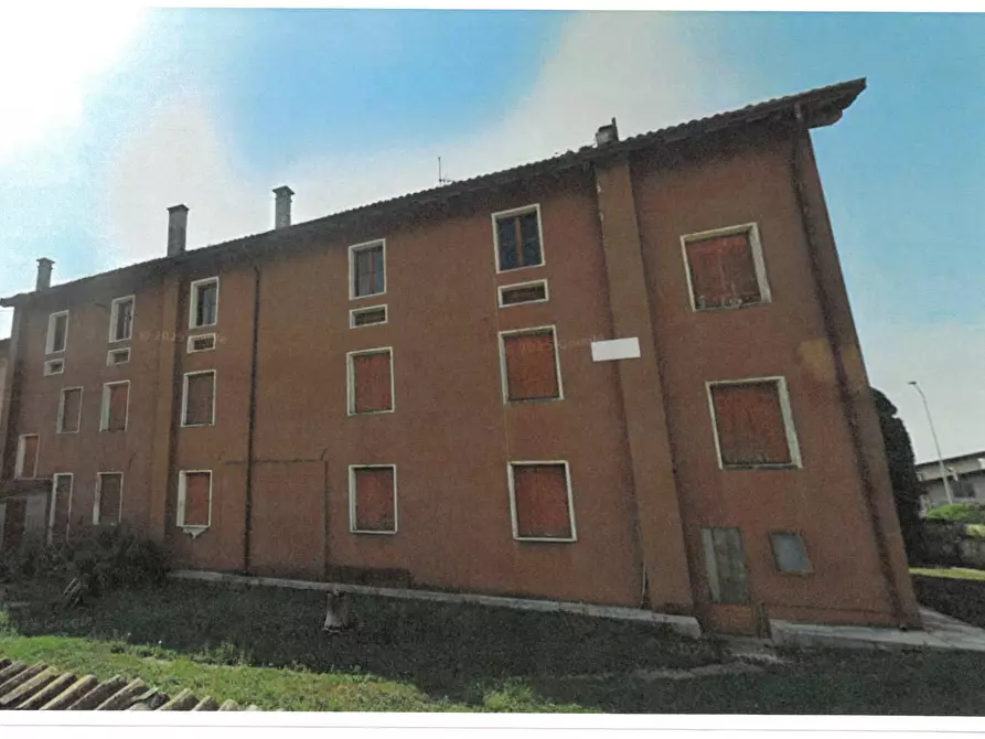 Immagine 3 di Rustico / casale in vendita  in Via Rosa 2 a San Vito Al Tagliamento