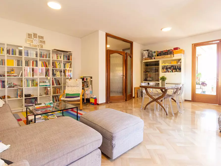 Immagine 10 di Appartamento in vendita  in Via Vallona 15 a Pordenone