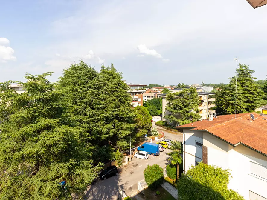 Immagine 43 di Appartamento in vendita  in Via Vallona 15 a Pordenone