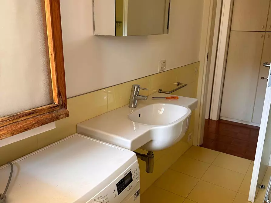 Immagine 14 di Appartamento in vendita  in Via Colvera 4 a Pordenone
