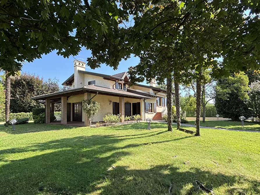 Immagine 12 di Villa in vendita  in Via Redivo 10 a Roveredo In Piano