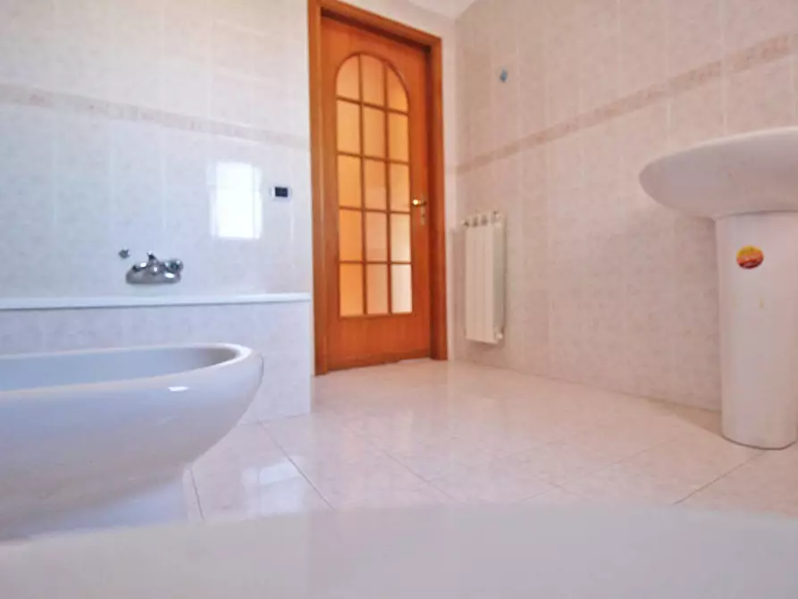 Immagine 46 di Appartamento in vendita  in via giuseppe fava 1 a Villabate