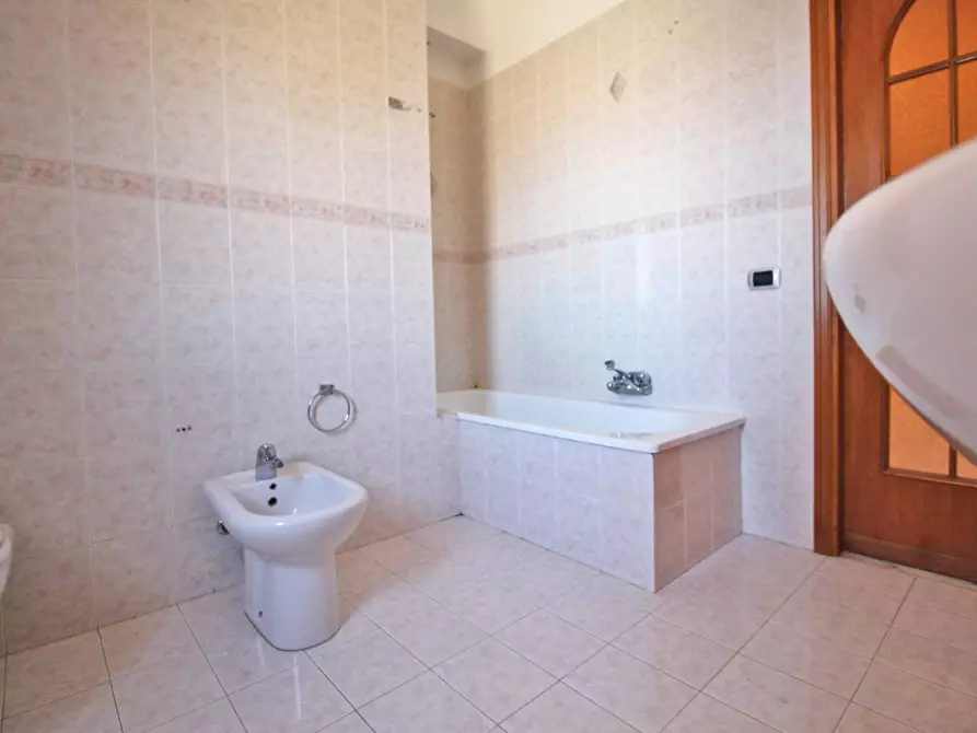 Immagine 48 di Appartamento in vendita  in via giuseppe fava 1 a Villabate