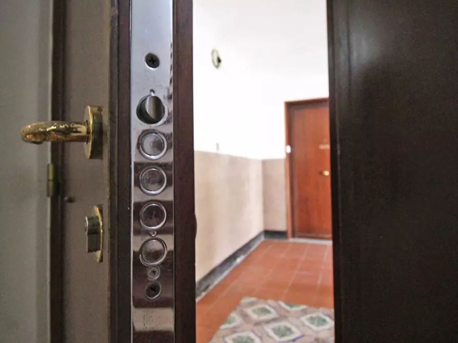 Immagine 14 di Appartamento in vendita  in Via Nino Basile 9 a Palermo