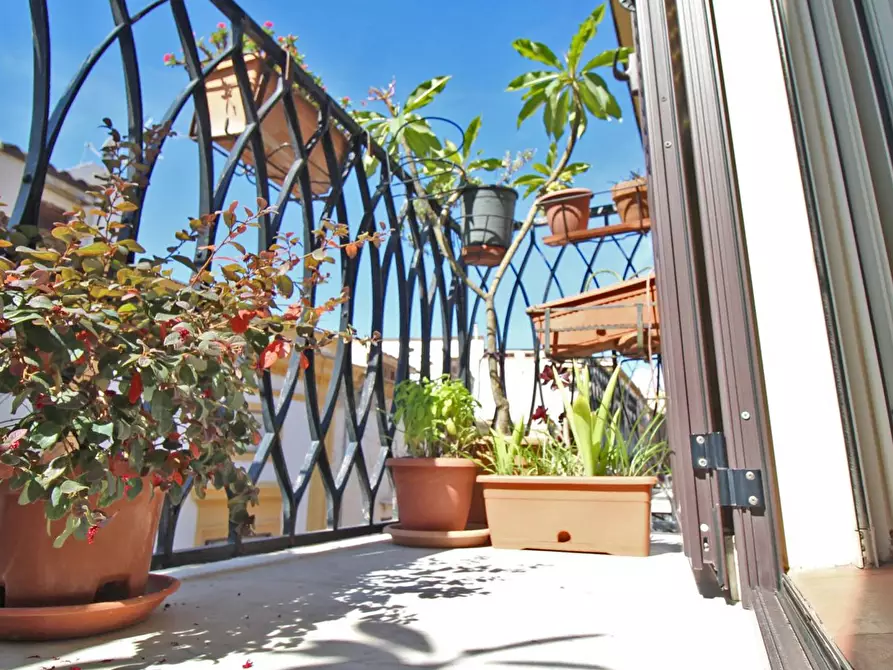 Immagine 42 di Appartamento in vendita  in Via Nino Basile 9 a Palermo