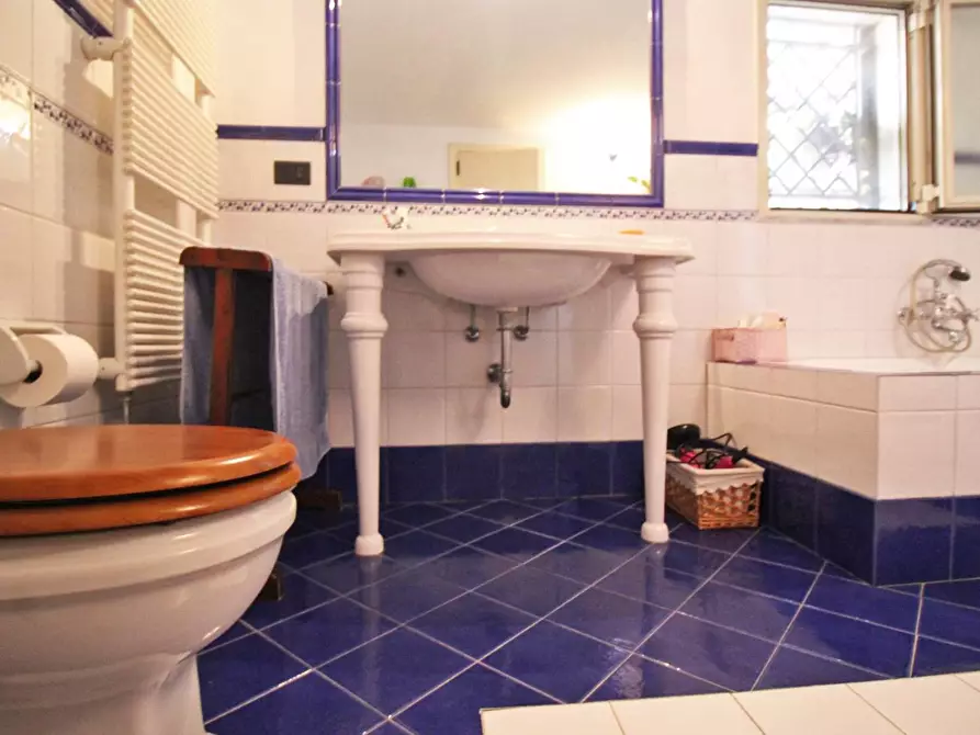 Immagine 67 di Appartamento in vendita  in Via Nino Basile 9 a Palermo