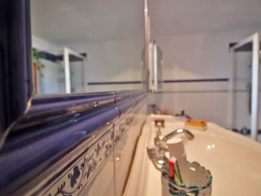 Immagine 70 di Appartamento in vendita  in Via Nino Basile 9 a Palermo