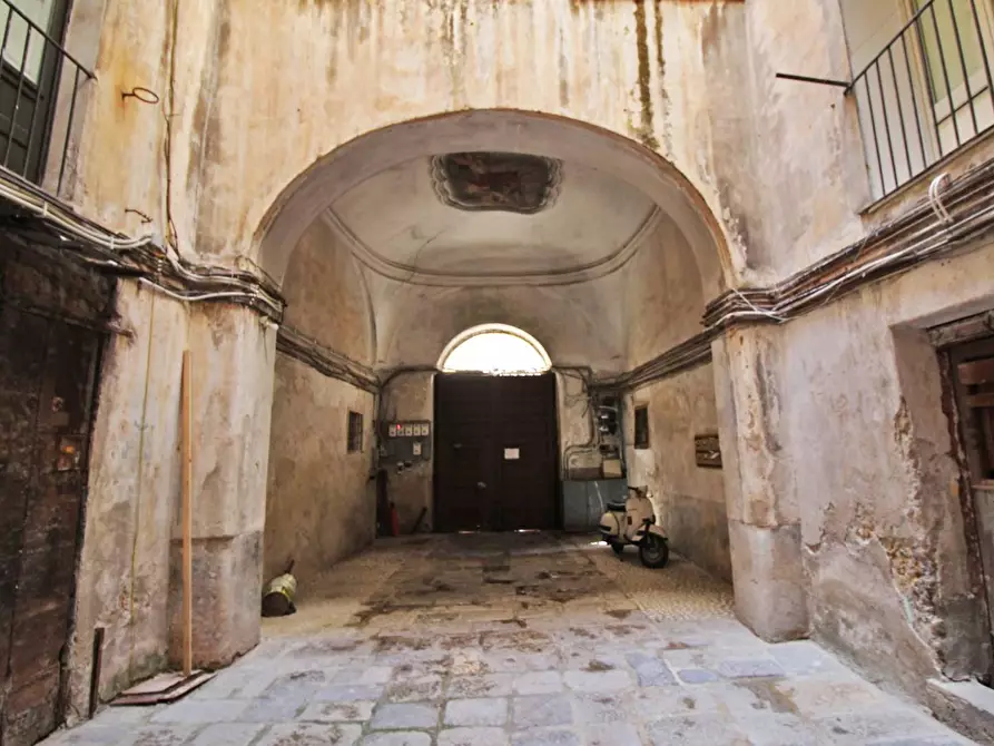 Immagine 91 di Appartamento in vendita  in Via Nino Basile 9 a Palermo