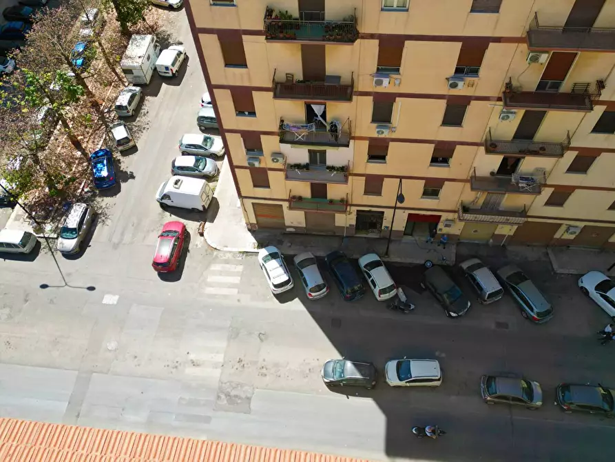 Immagine 4 di Locale commerciale in vendita  in Via Fortunato Fedele 39 a Palermo