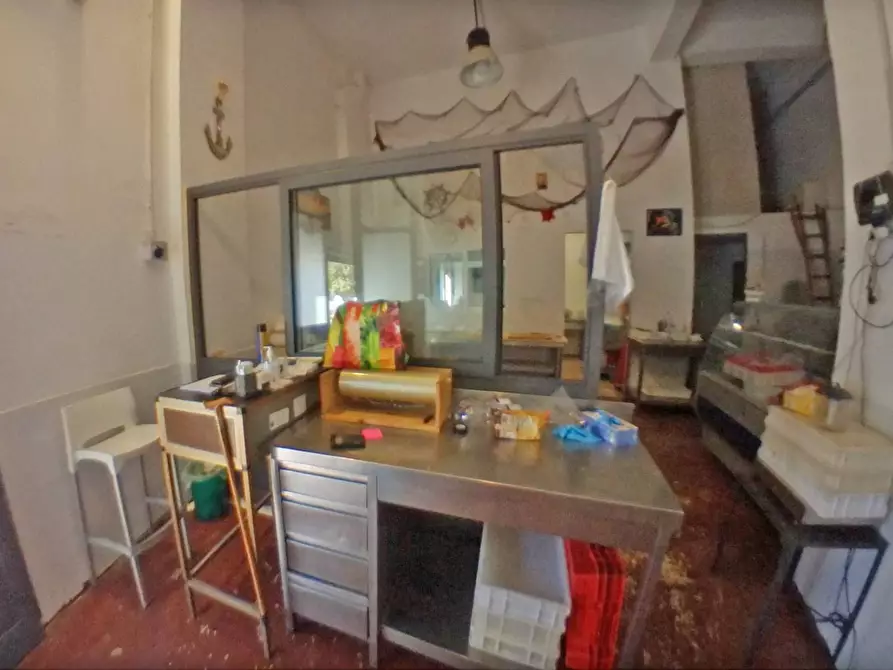 Immagine 6 di Locale commerciale in vendita  in Via Fortunato Fedele 39 a Palermo