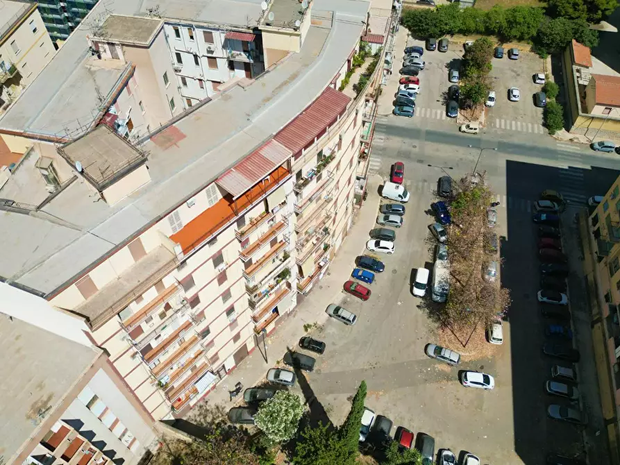 Immagine 12 di Locale commerciale in vendita  in Via Fortunato Fedele 39 a Palermo