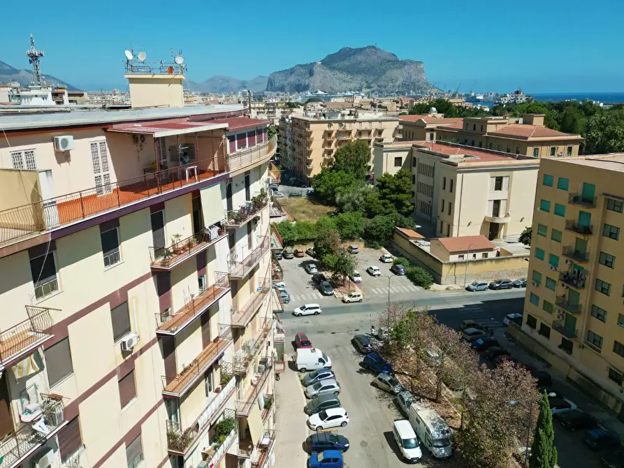 Immagine 14 di Locale commerciale in vendita  in Via Fortunato Fedele 39 a Palermo