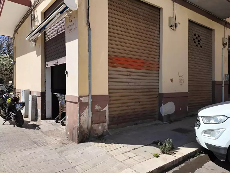 Immagine 30 di Locale commerciale in vendita  in Via Fortunato Fedele 39 a Palermo