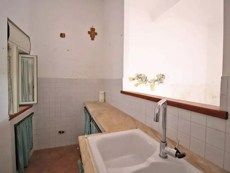 Immagine 32 di Appartamento in vendita  in Via Francesco Baracca 48 a Palermo