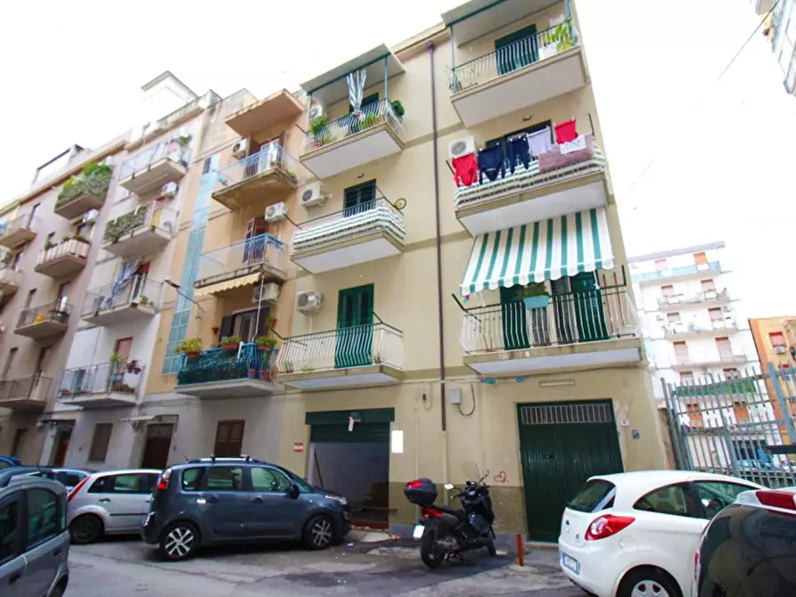 Immagine 4 di Box auto in vendita  in Via Favignana 14 a Palermo