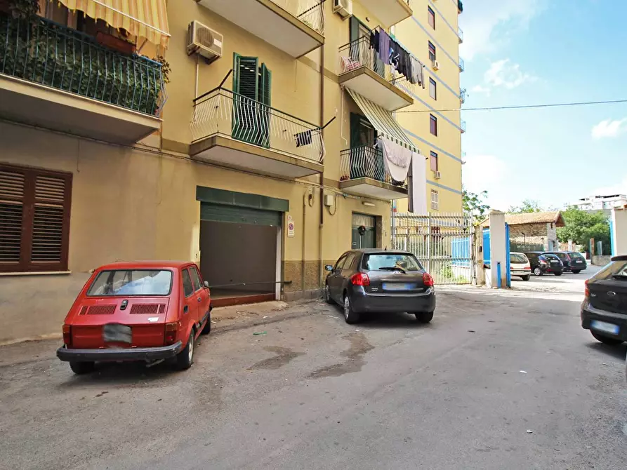 Immagine 24 di Box auto in vendita  in Via Favignana 14 a Palermo