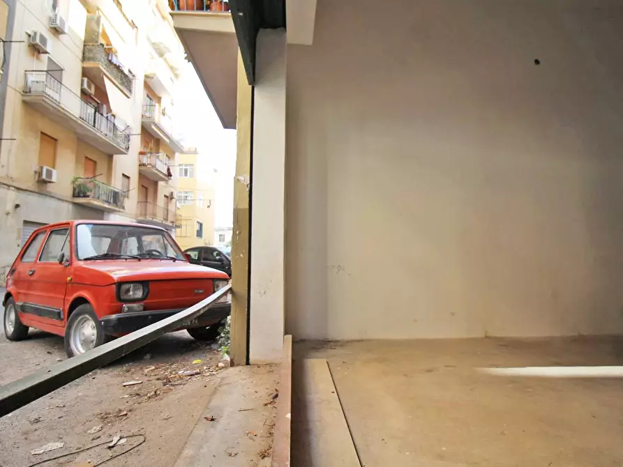 Immagine 33 di Box auto in vendita  in Via Favignana 14 a Palermo