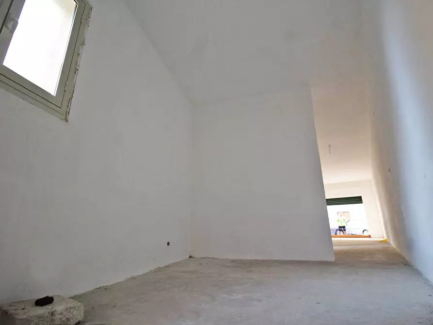 Immagine 54 di Box auto in vendita  in Via Favignana 14 a Palermo