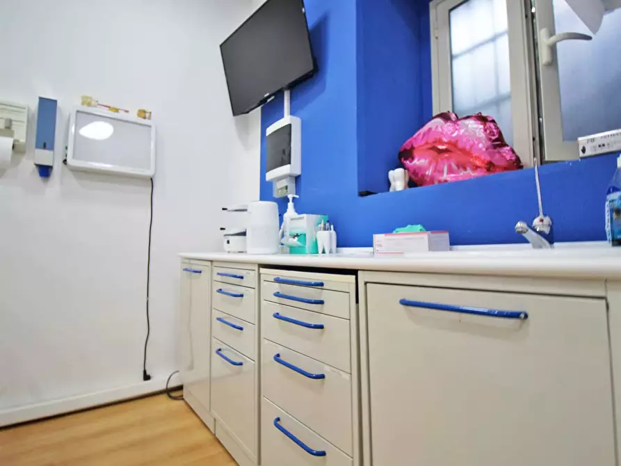 Immagine 45 di Ufficio in vendita  in Corso Calatafimi 802 a Palermo