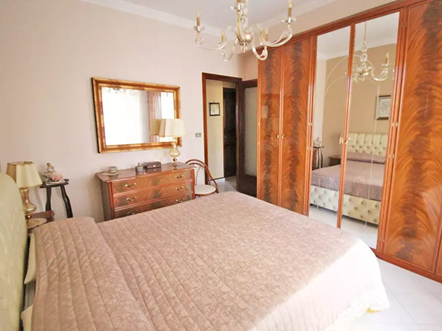 Immagine 32 di Appartamento in vendita  in Via Luigi Sturzo 18 a Altofonte