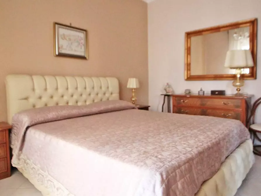 Immagine 37 di Appartamento in vendita  in Via Luigi Sturzo 18 a Altofonte