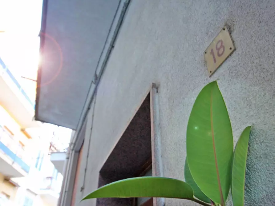 Immagine 60 di Appartamento in vendita  in Via Luigi Sturzo 18 a Altofonte