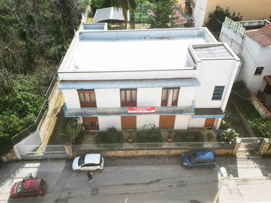 Immagine 3 di Appartamento in vendita  in Via Falsomiele 126 a Palermo