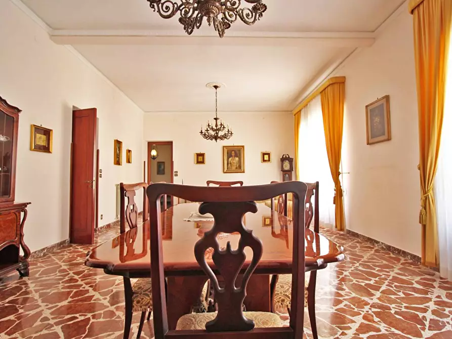 Immagine 25 di Appartamento in vendita  in Via Falsomiele 126 a Palermo