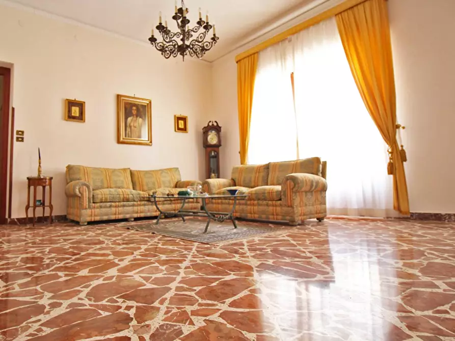 Immagine 26 di Appartamento in vendita  in Via Falsomiele 126 a Palermo