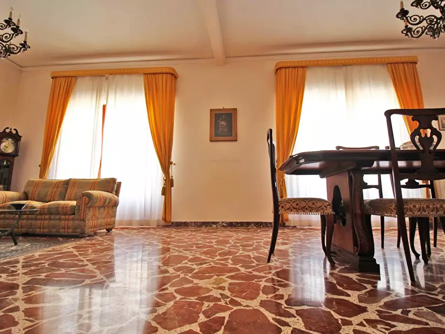 Immagine 28 di Appartamento in vendita  in Via Falsomiele 126 a Palermo