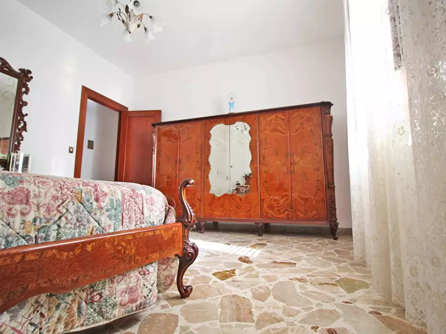 Immagine 40 di Appartamento in vendita  in Via Falsomiele 126 a Palermo