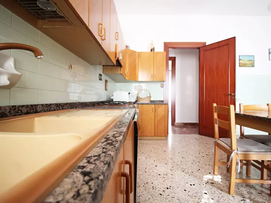 Immagine 63 di Appartamento in vendita  in Via Falsomiele 126 a Palermo