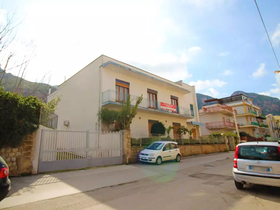 Immagine 77 di Appartamento in vendita  in Via Falsomiele 126 a Palermo