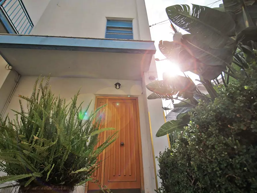 Immagine 83 di Appartamento in vendita  in Via Falsomiele 126 a Palermo