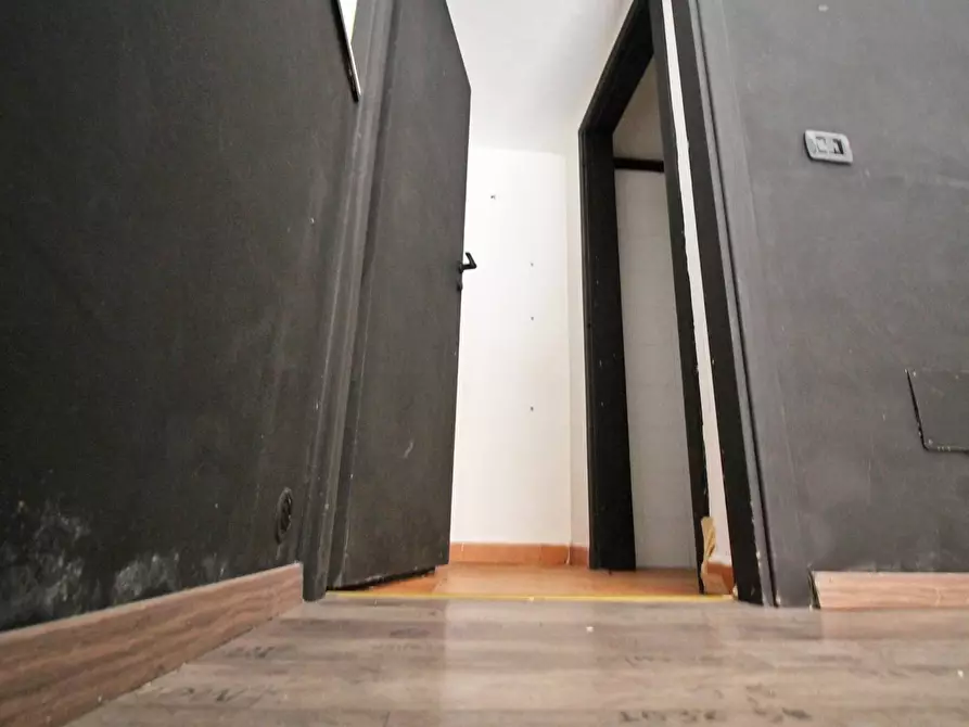 Immagine 31 di Locale commerciale in vendita  in Via Alloro 19 a Palermo