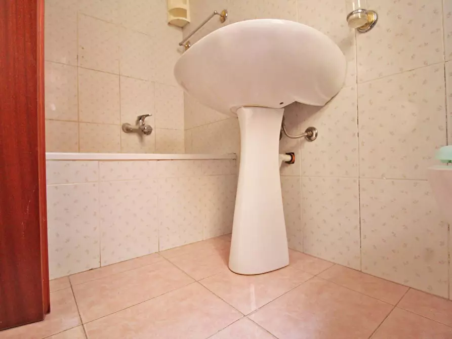 Immagine 23 di Appartamento in vendita  in Traversa Via Delle Scuole 5 a Altofonte