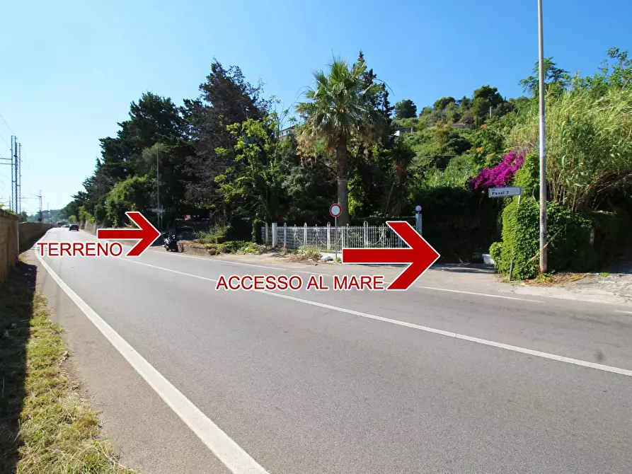 Immagine 38 di Terreno agricolo in vendita  in passi 8 a Altavilla Milicia