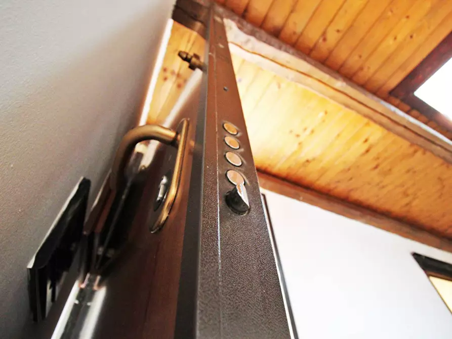 Immagine 11 di Appartamento in vendita  in via veronica 60 a Altofonte