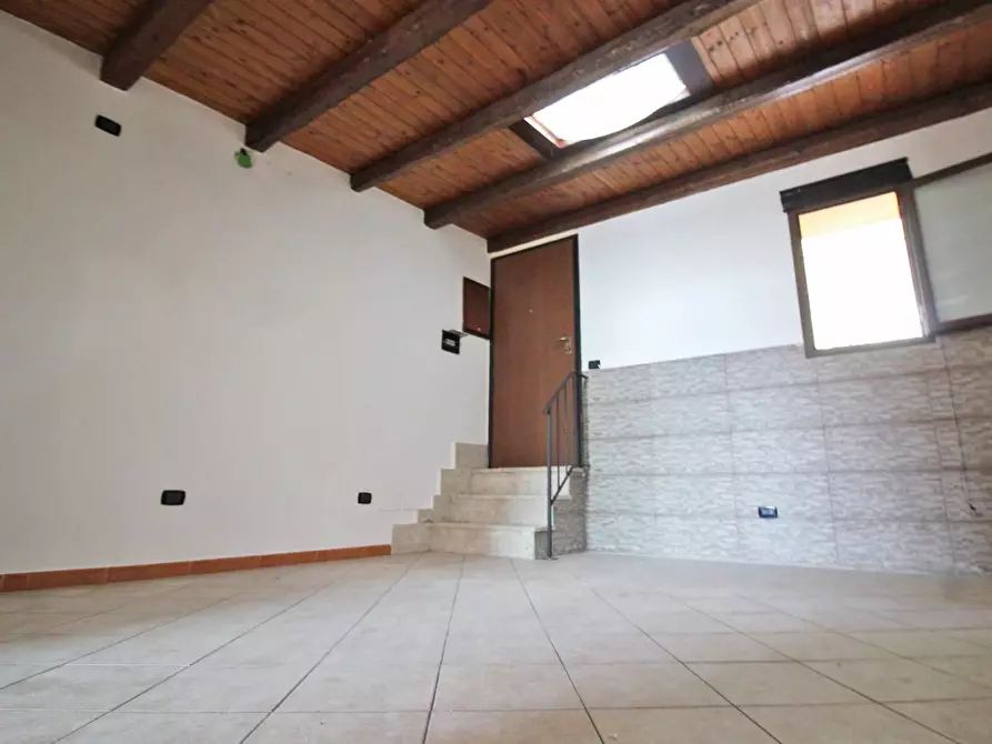 Immagine 16 di Appartamento in vendita  in via veronica 60 a Altofonte